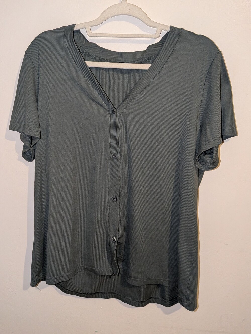 Tahari Slate Gray Short Sleeve Button Front Top Size XL